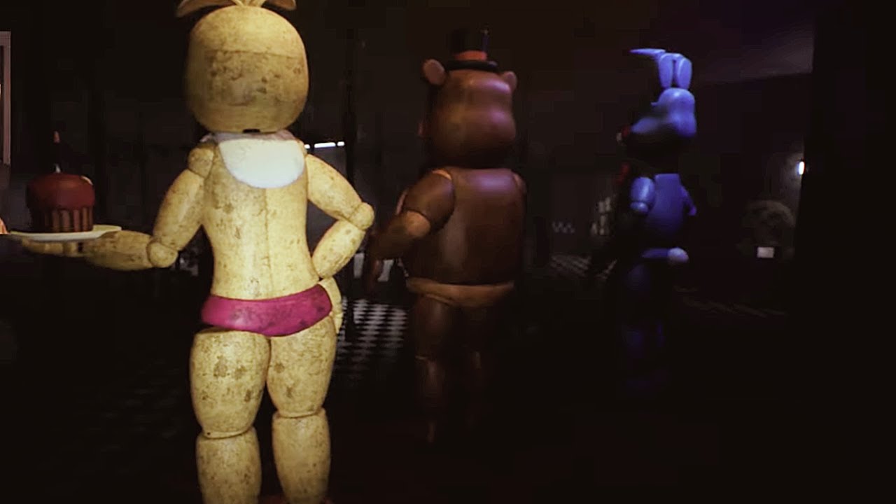FIVE NIGHTS AT FREDDY'S #2 | Always Chica backdrop