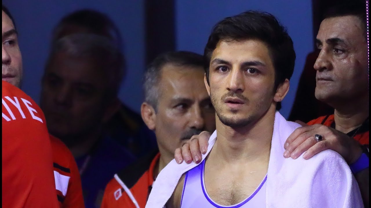 Hamid Soryan: The Long Road to Rio background
