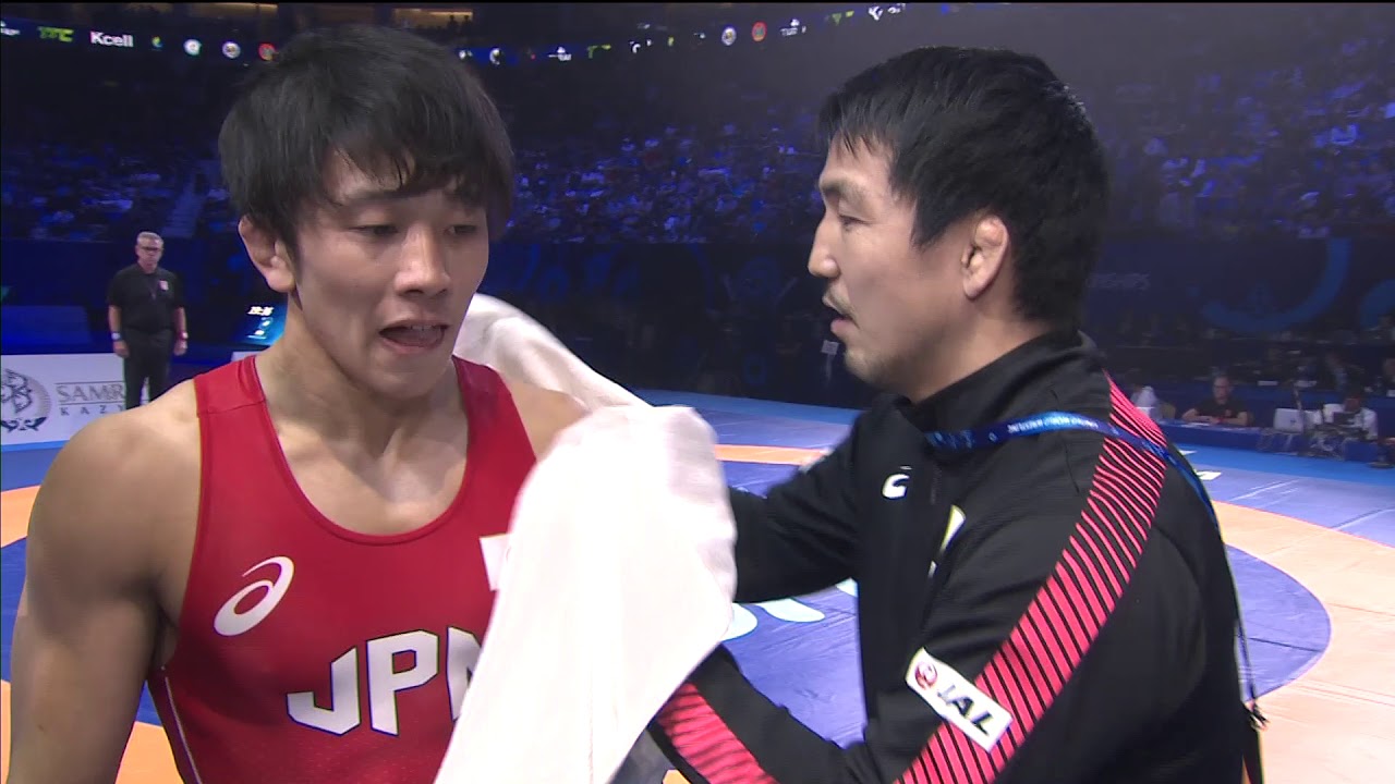 BRONZE FS - 65 kg: T. OTOGURO (JPN) v. I. MUSZUKAJEV (HUN)