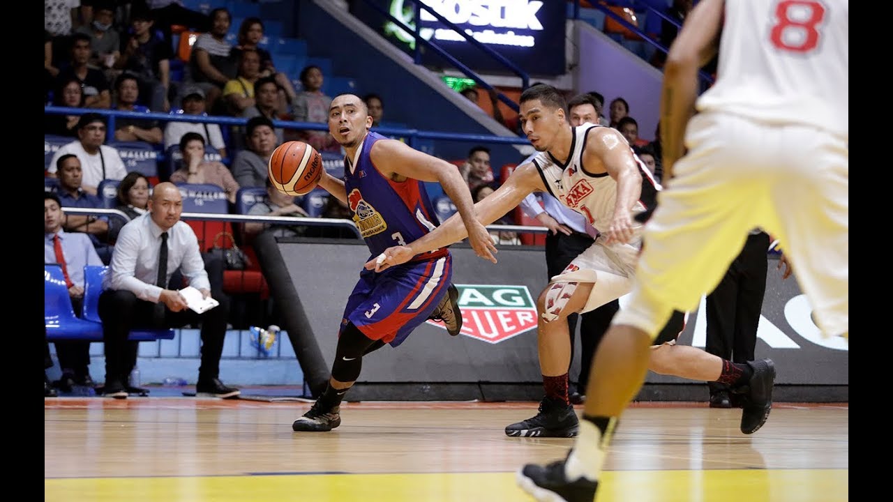 PBA Philippine Cup 2018 (Elims): Magnolia Hotshots vs. Alaska Aces background