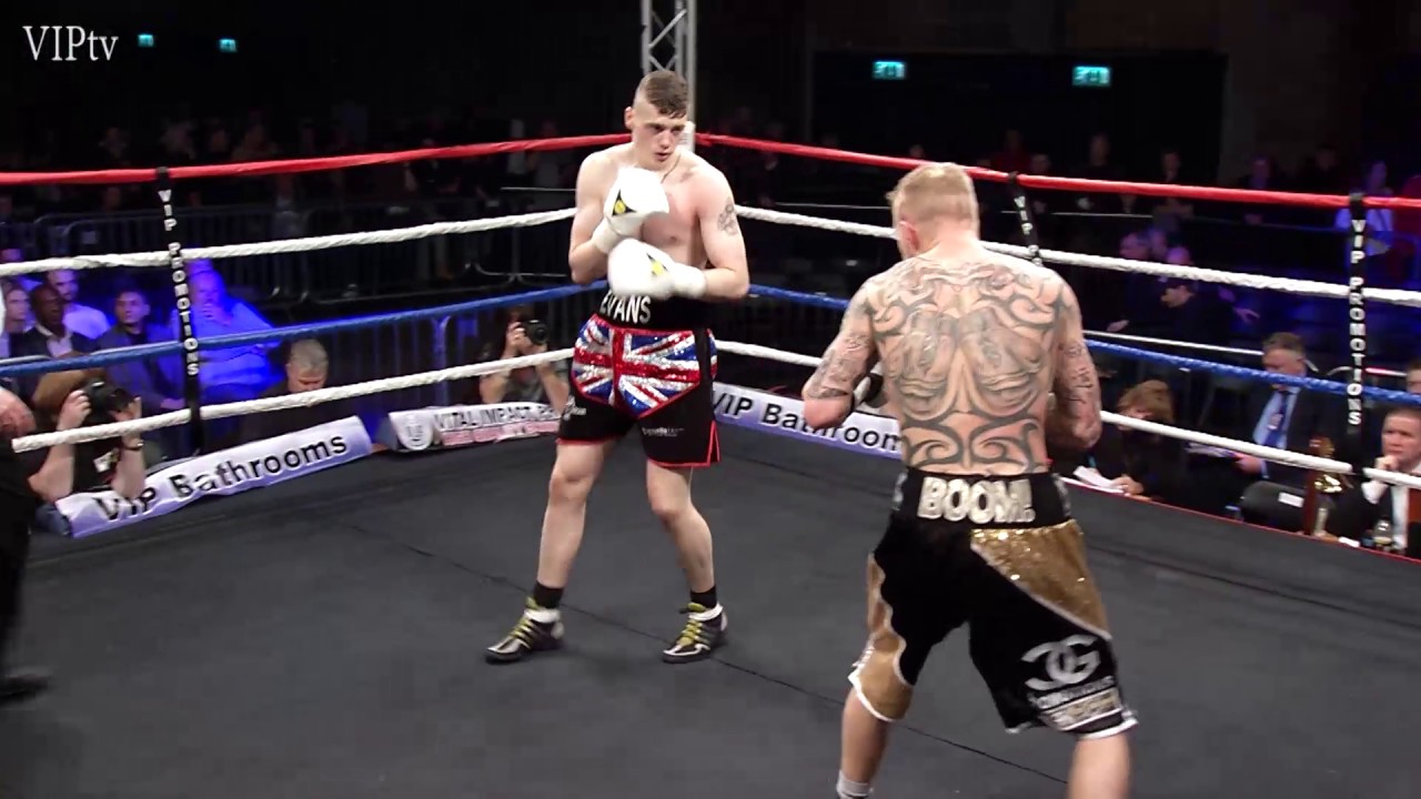 Luke Evans v Fonz Alexander Nov 19th at Victoria Warehouse background