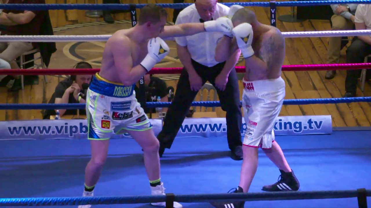 Jack Massey v Russ Henshaw 18th March 2017 in Buxton background
