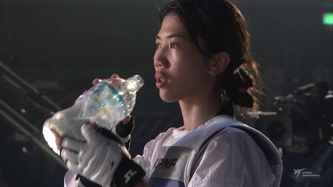 2019 Chiba WT GP SF W 49g WONGPATTANAKIT Panipak THA BOGDANOVIC Tijana SRB background