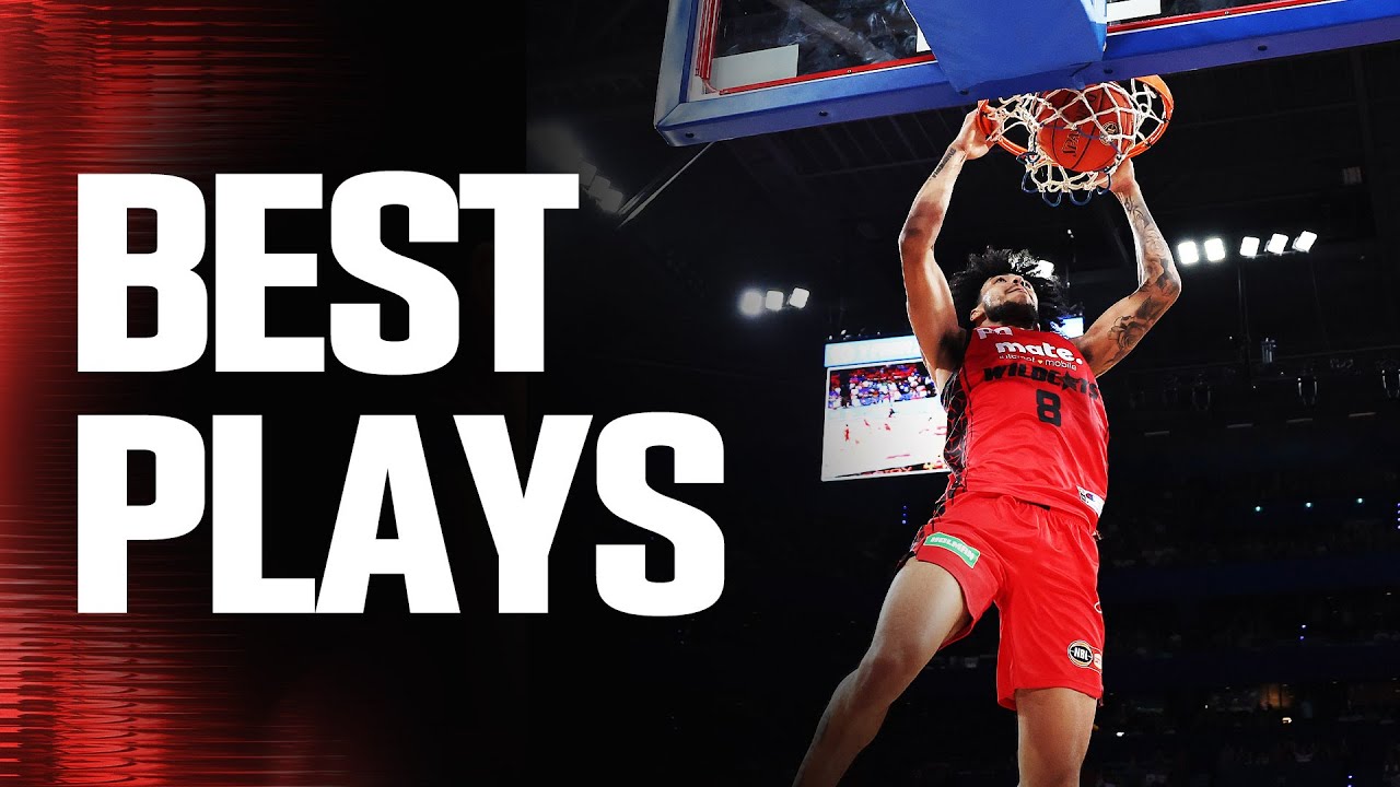 Izan Almansa Signs With The 76ers - NBL25 Highlights background