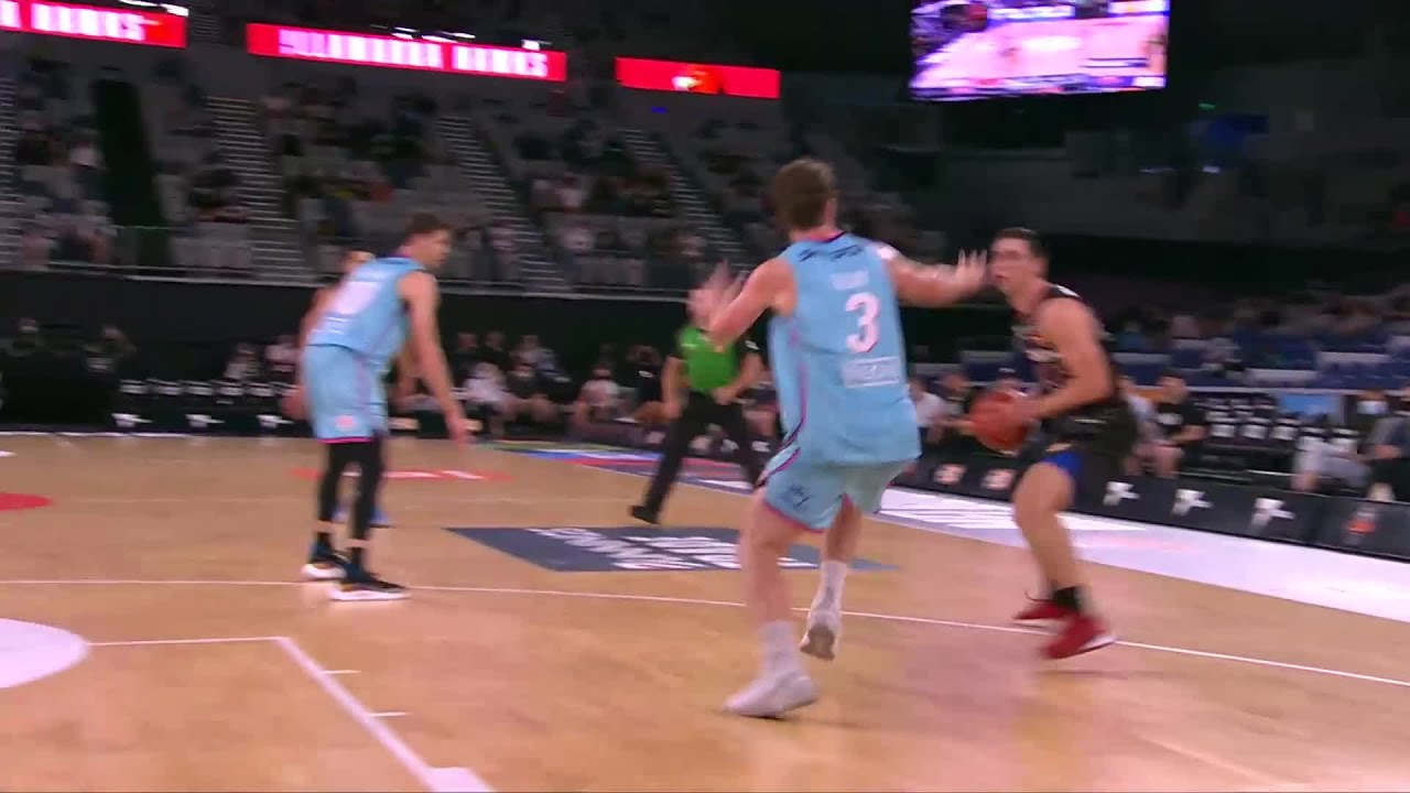 Justinian Jessup with 20 Points vs. New Zealand Breakers