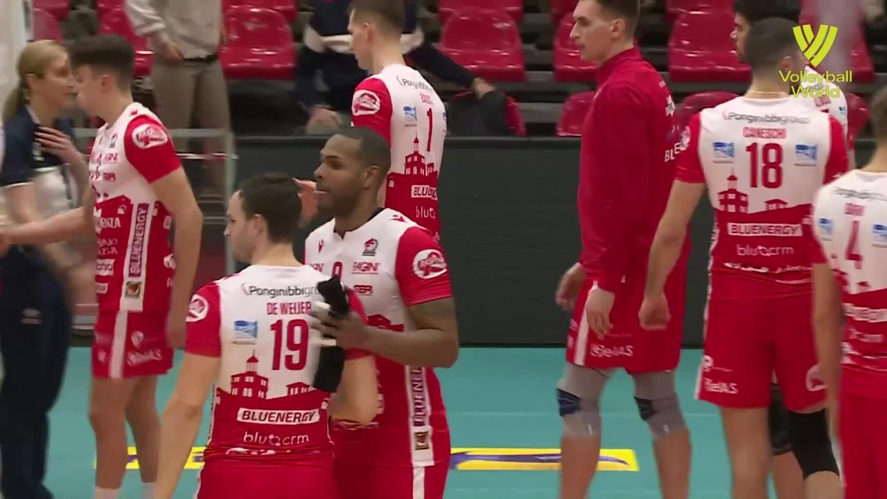Gas Sales Bluenergy Piacenza vs. Gioiella Prisma Taranto - FIVB - SuperLega - Match Highlights background