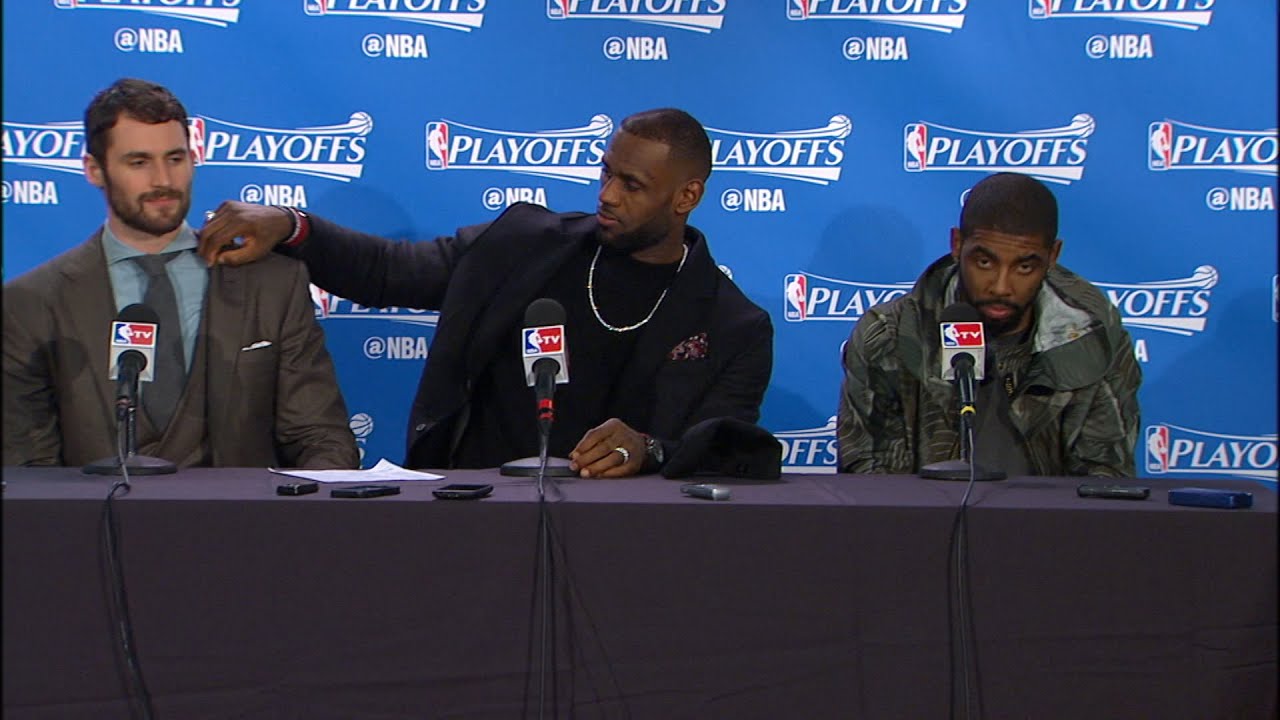 NBA Bloopers: The Starters background