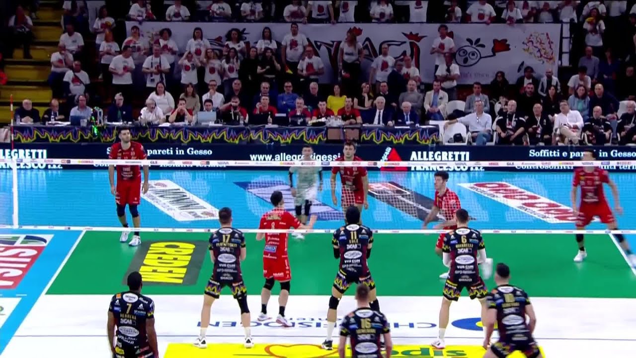 Sir Susa Vim Perugia vs. Cucine Lube Civitanova - Superlega Credem Banca VBTV Match Highlights background