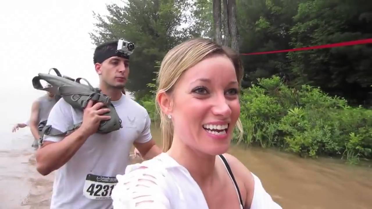MUD WRESTLING BABES!! backdrop