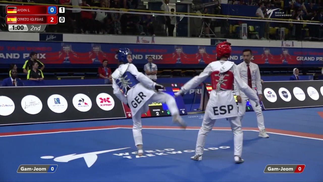 125 QF W 49kg GER AYDIN E ESP CEREZO IGLESIAS | Paris 2022 World Taekwondo Grand-Prix (Levallois) background