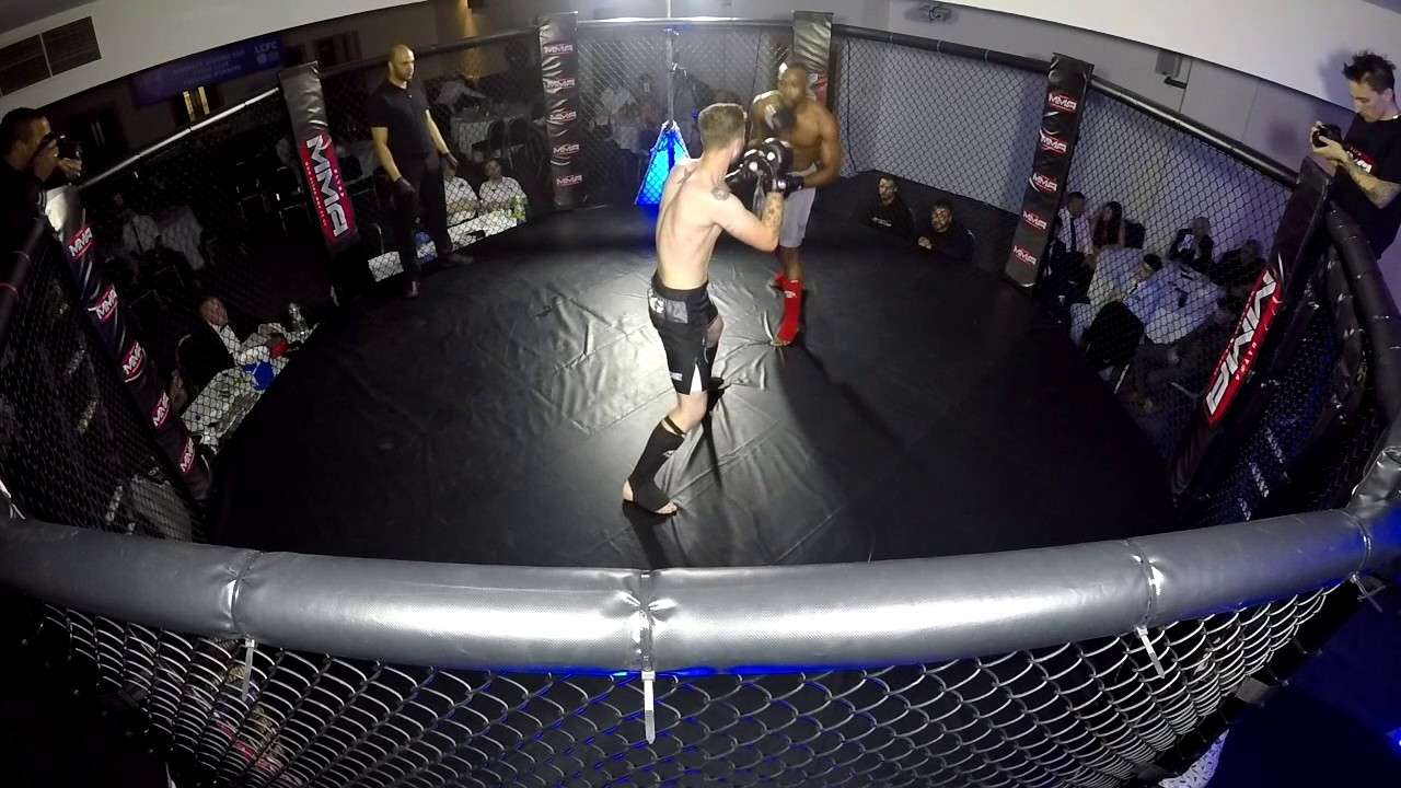 Ultra MMA | Leicester | Chigozie Okereke VS George Pipes background