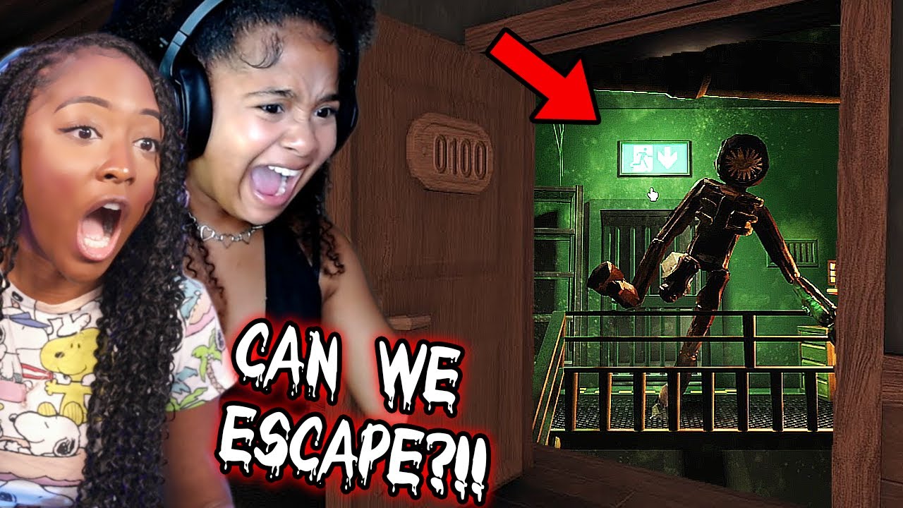I GOT MY SISTER TO HELP ME ESCAPE ROBLOX DOORS... will we make it out together? background