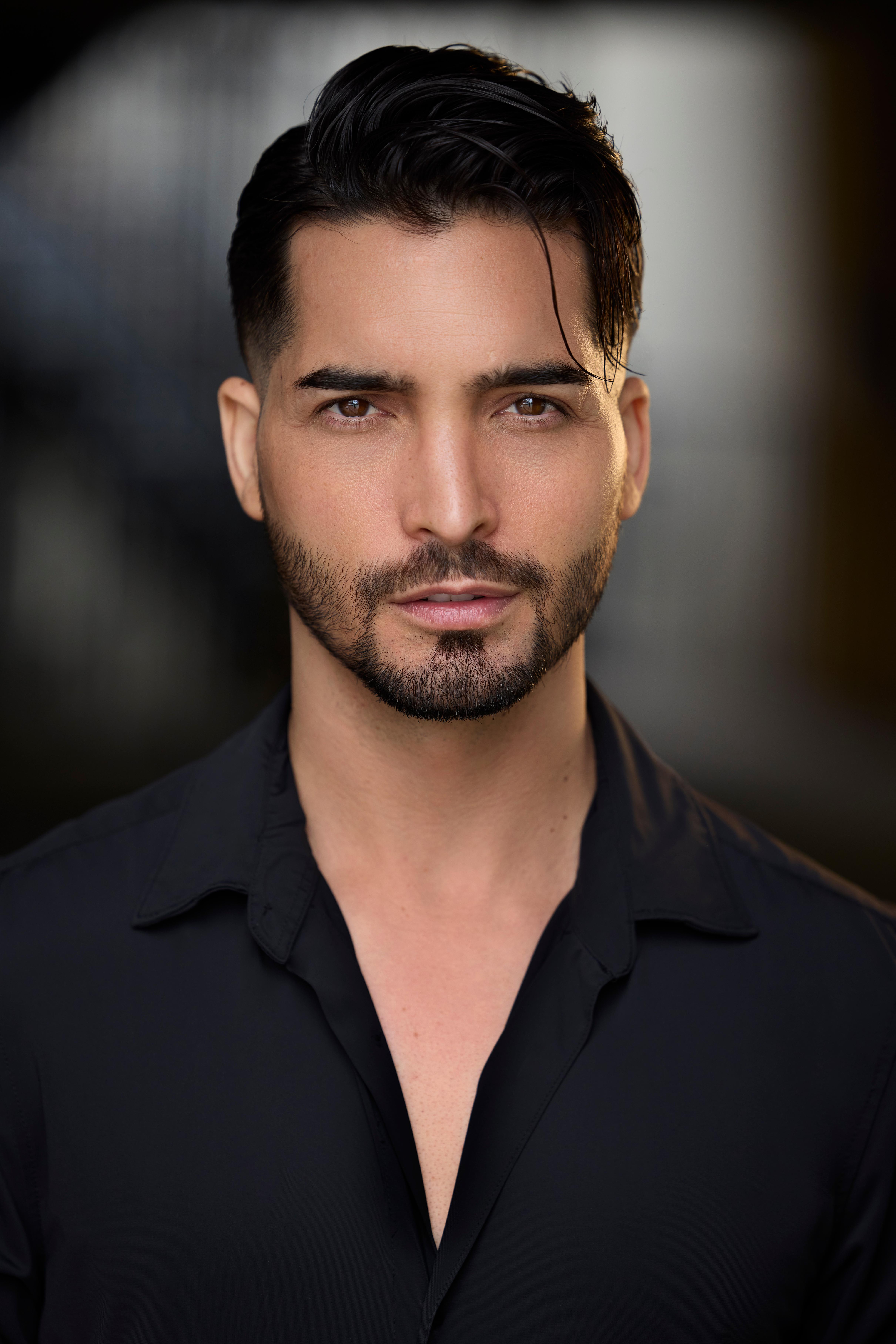 actor Gastón Brouet large photo