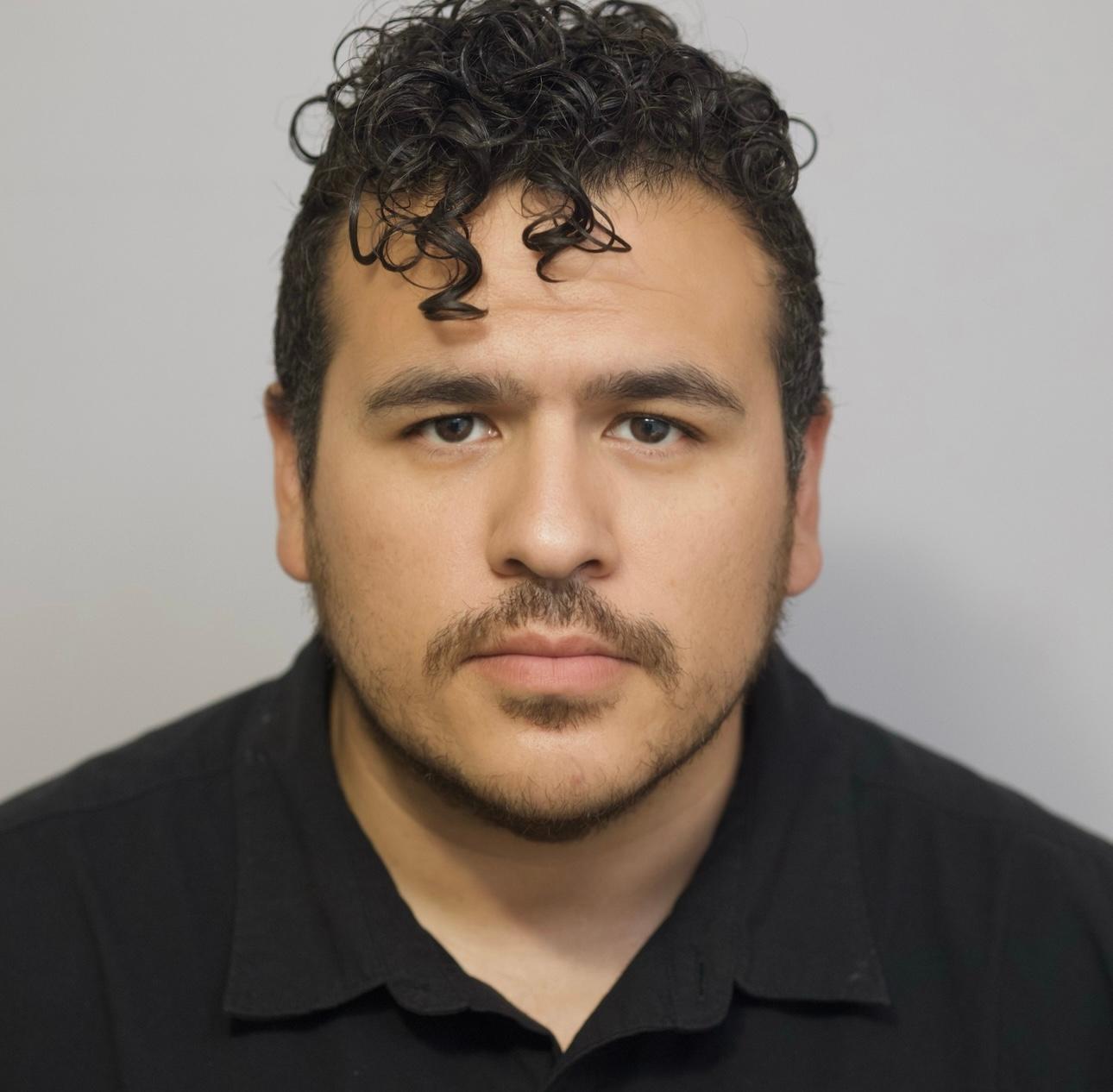 actor Josh Aguirre large photo