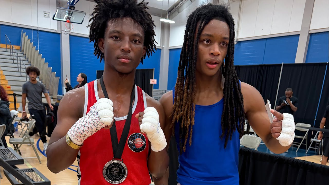 Mykese 2025 Silver Gloves Region 3 Championship Bout. Don’t Blink. background