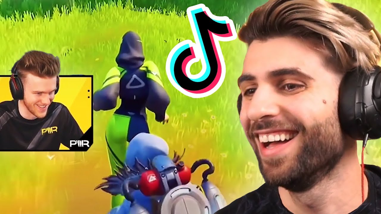 Reacting to Fortnite Tiktoks that are ACTUALLY Good.. background