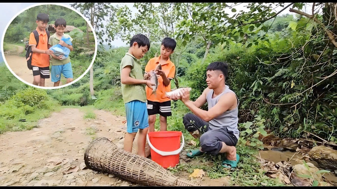 The two children were very filial. Nam helped them catch fish to bring home to their mother.