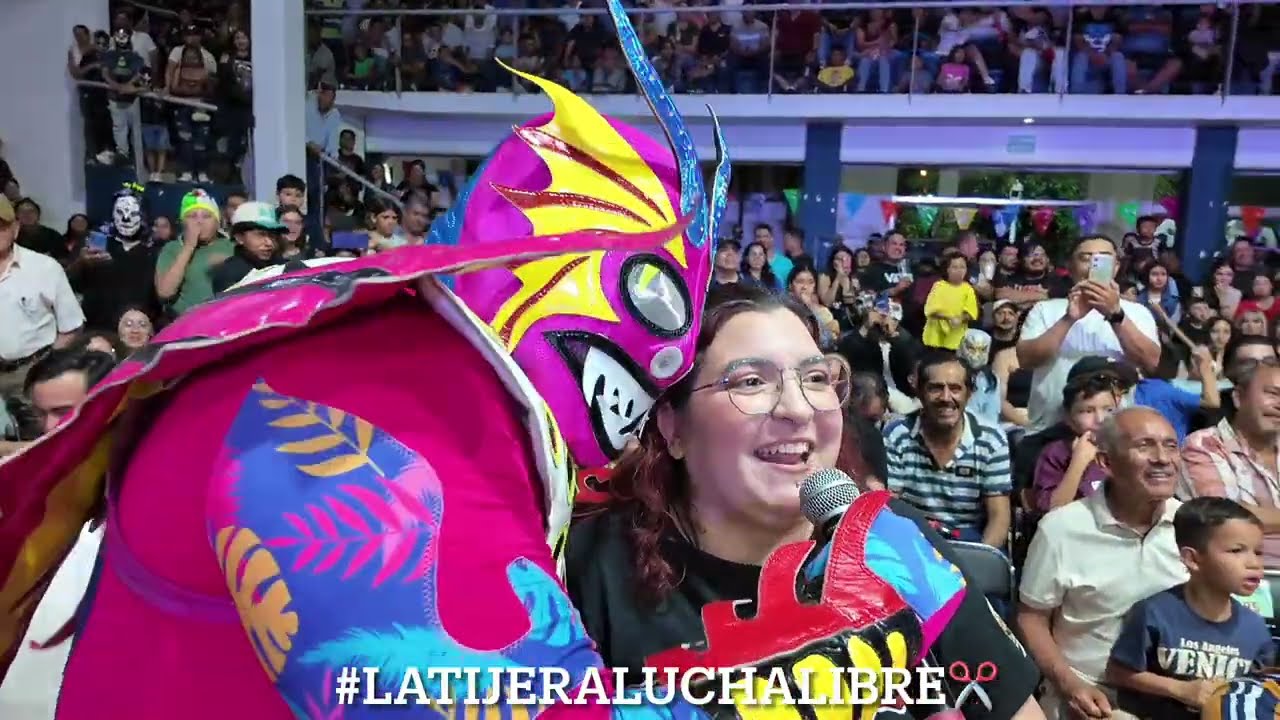Aficionada con maestría en lengua coloquial mand a saludar a la mamá del referee Rafiki
