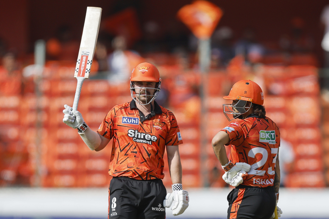 Headline Act! Travis Head's scorching 61(28)