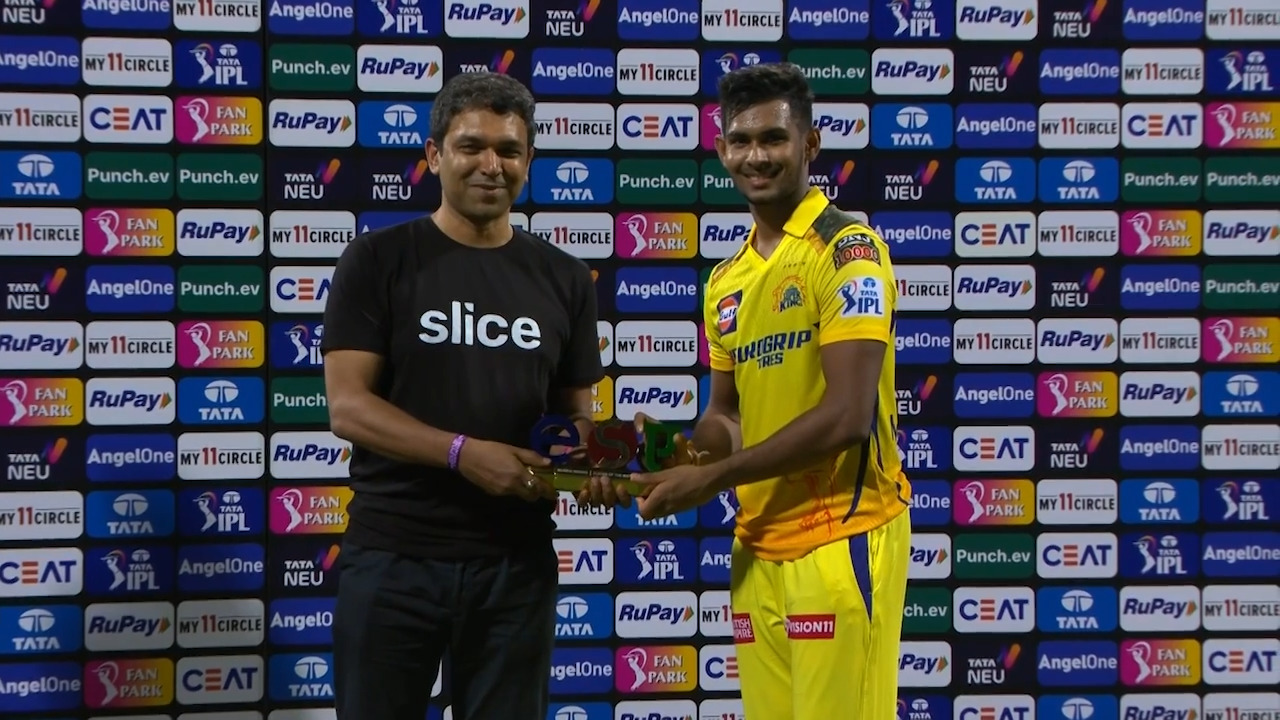 M29: MI vs CSK – Player of the Match – Matheesha Pathirana background