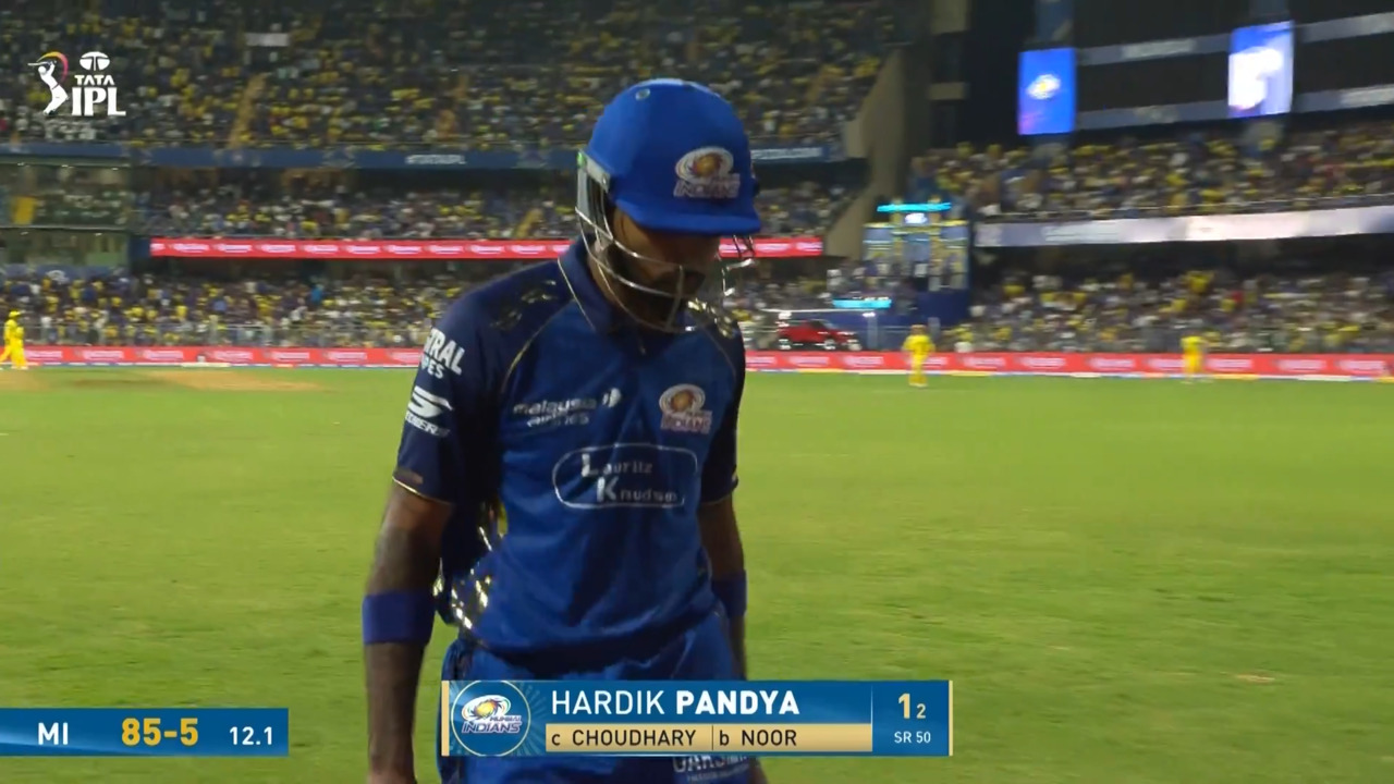 IPL 2026 M33: MI vs CSK - Hardik Pandya Wicket