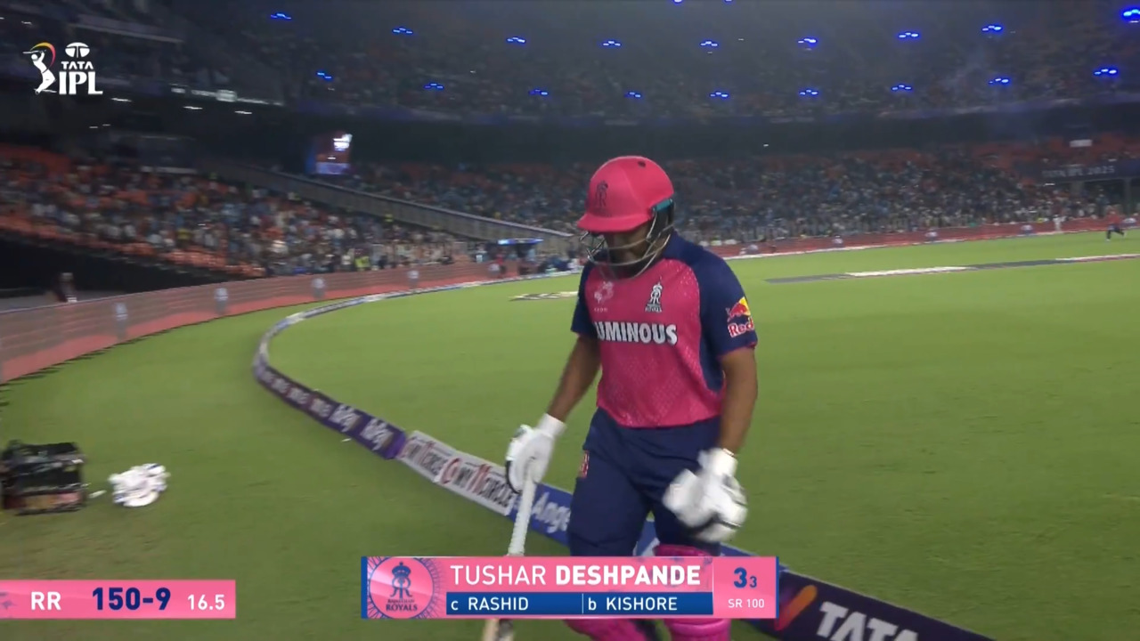 IPL 2025 M23: GT vs RR - Tushar Deshpande Wicket background
