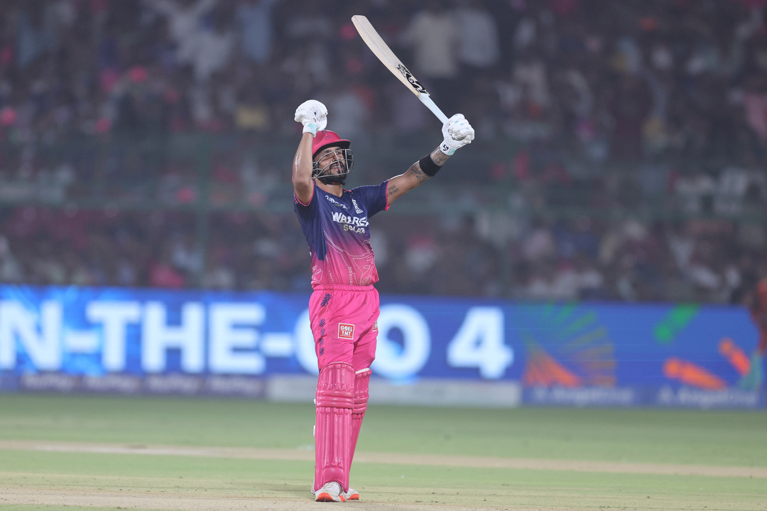 Dhruv Jurel scores a flawless 51 (35)