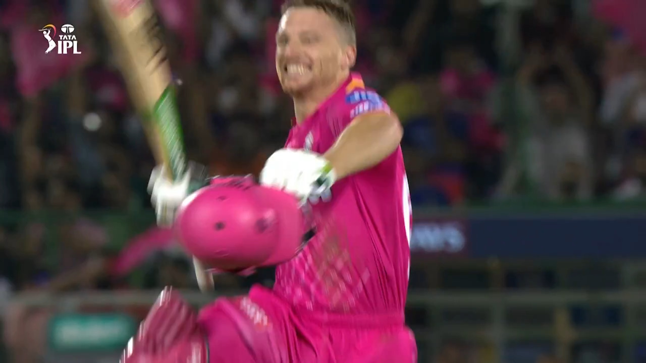 M19: RR vs RCB – Amazing Moments background