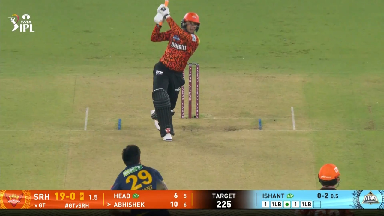 IPL 2025 M51: GT vs SRH - Abhishek Sharma Six