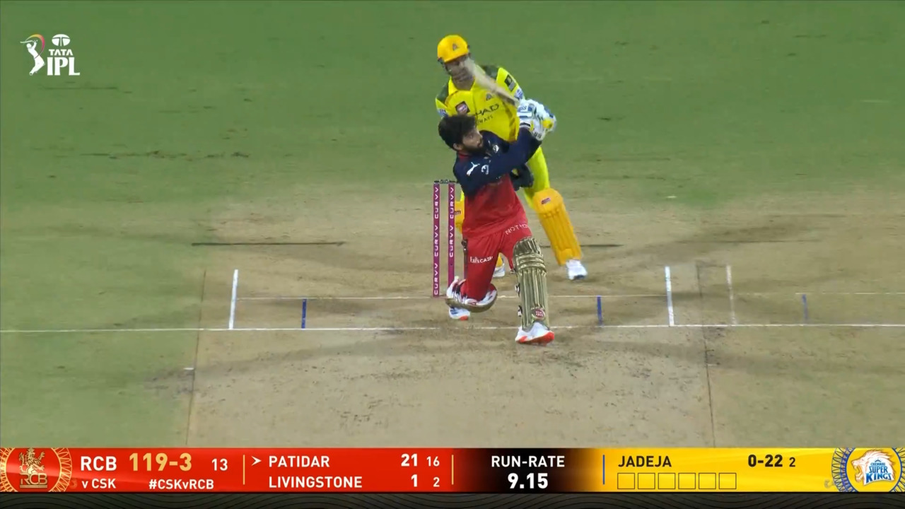 IPL 2025 M08: CSK vs RCB - Rajat Patidar Six
