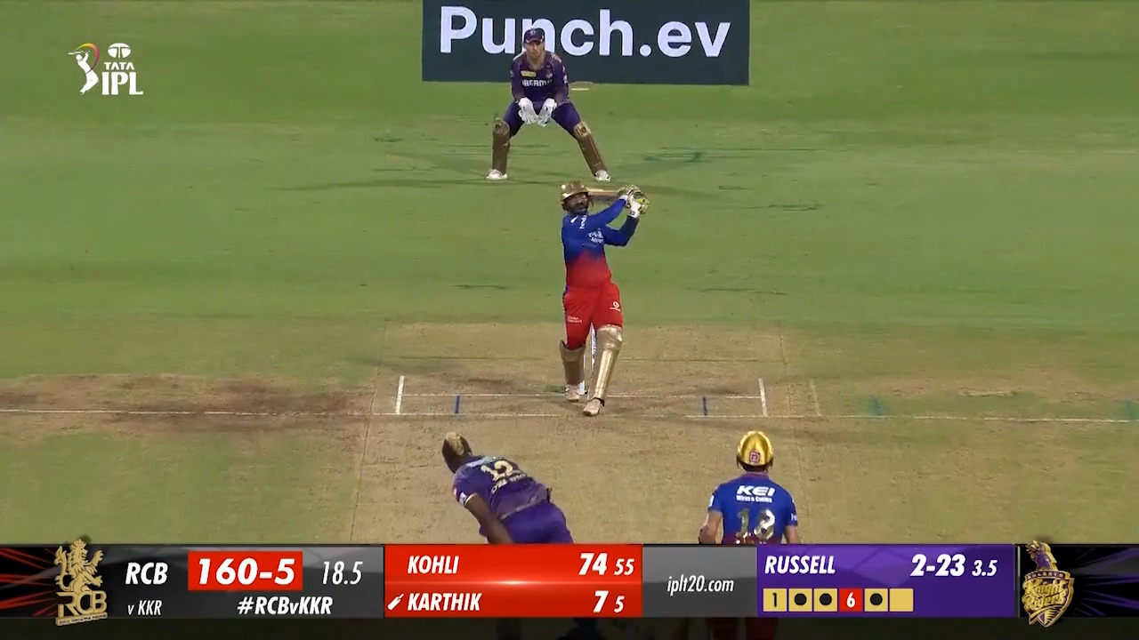 M10: RCB vs KKR – Dinesh Karthik Six