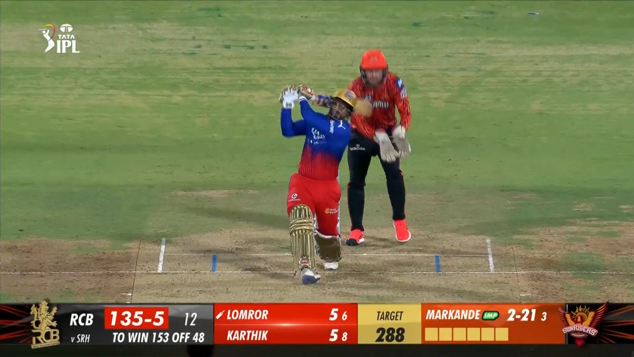 M30: RCB vs SRH – Mahipal Lomror Six