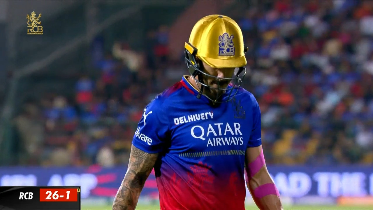 M06: RCB vs PBKS – Faf Du Plessis Wicket