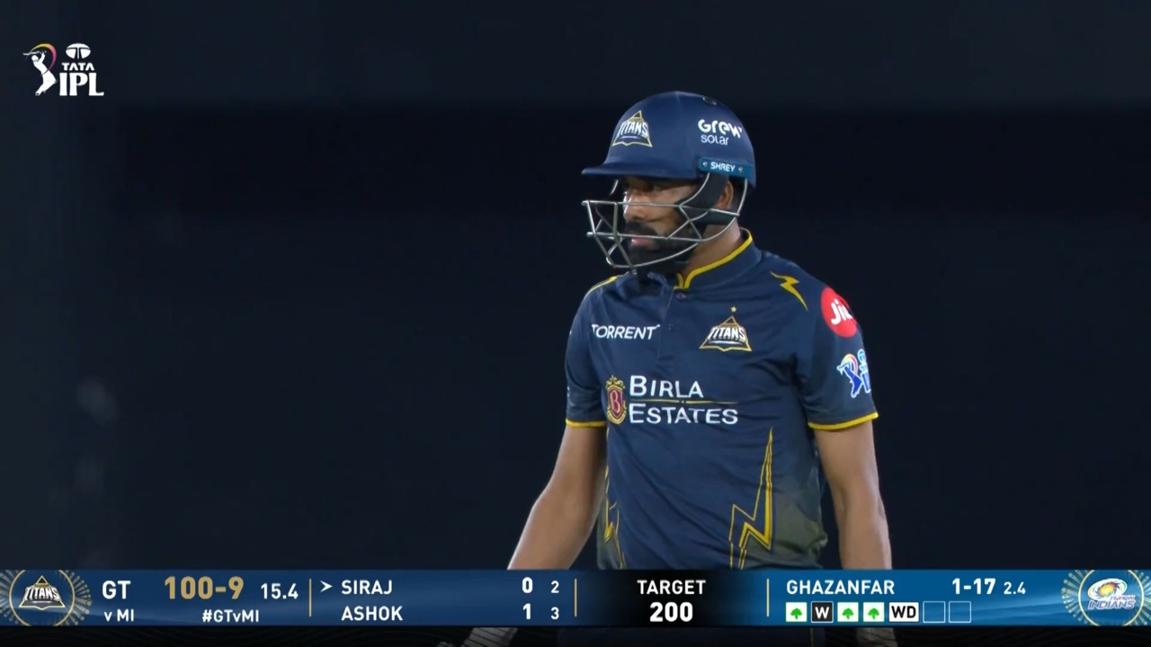 IPL 2026 M30: GT vs MI - Mohammad Siraj Wicket