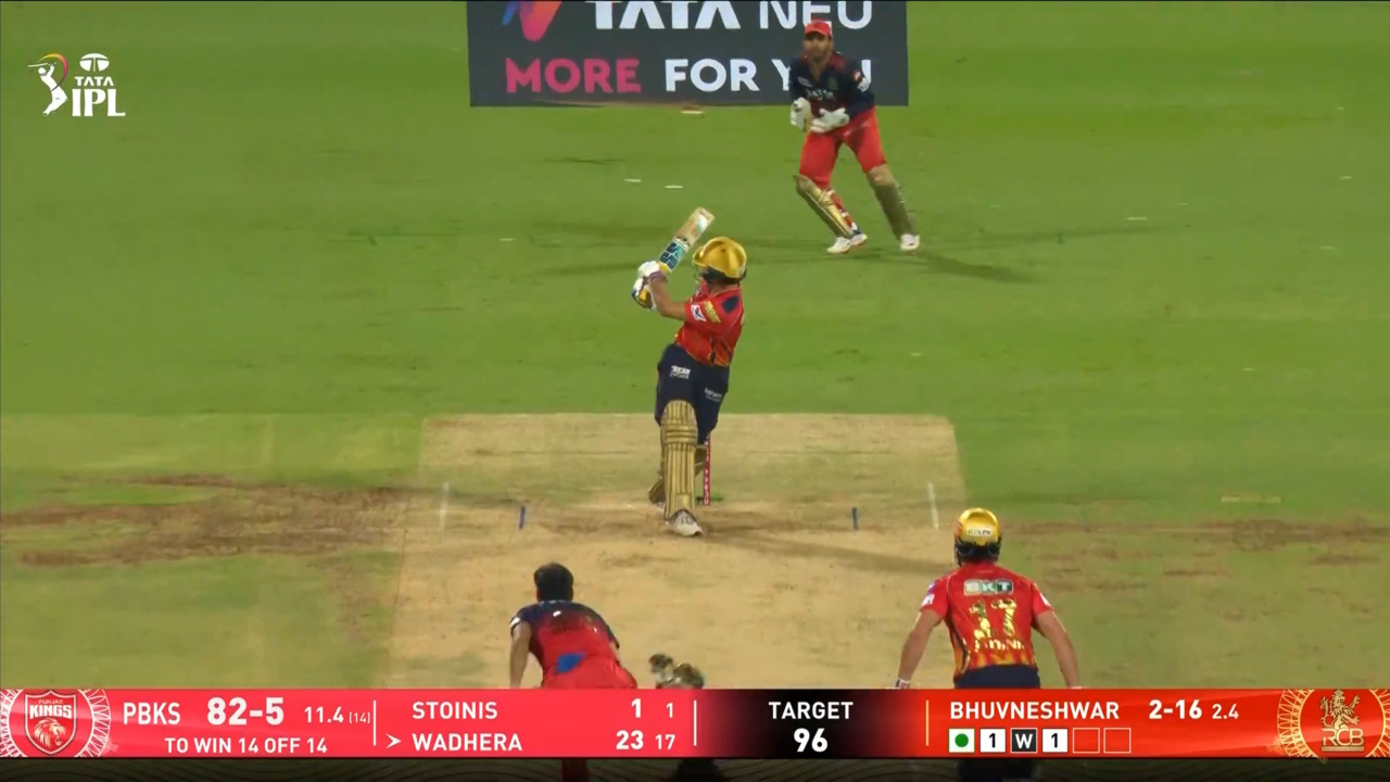 IPL 2025 M34: RCB vs PBKS - Nehal Wadhera Six