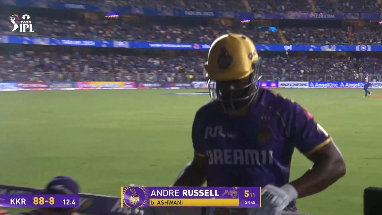 IPL 2025 M12: MI vs KKR - Andre Russell Wicket