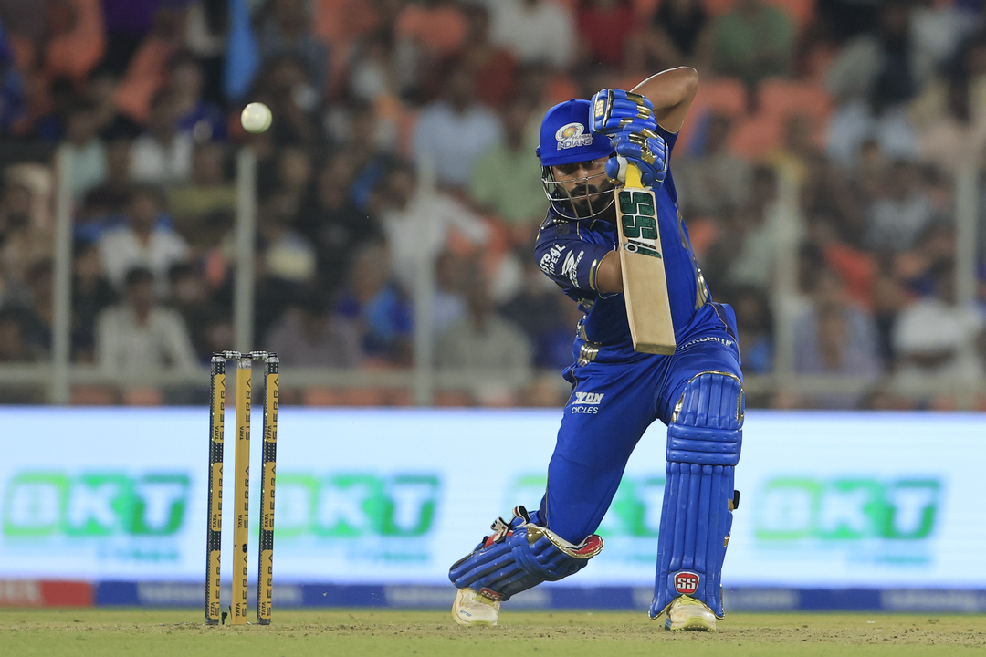 Naman Dhir powers MI's fightback with 45(32)