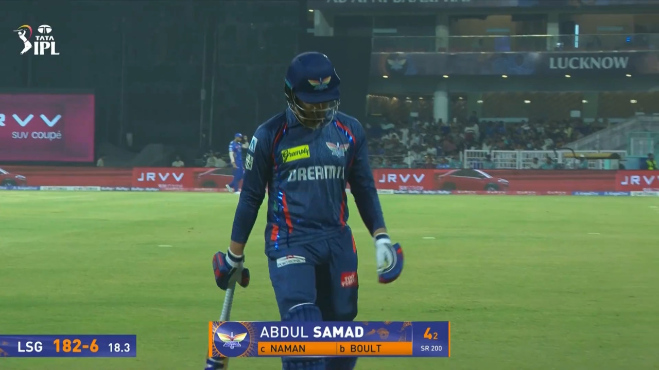IPL 2025 M16: LSG vs MI - Abdul Samad Wicket