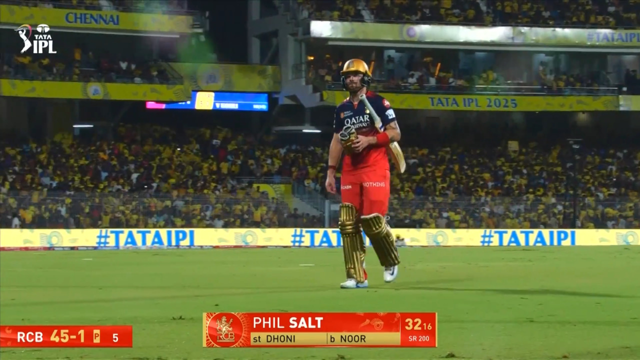 IPL 2025 M08: CSK vs RCB - Phil Salt Wicket background