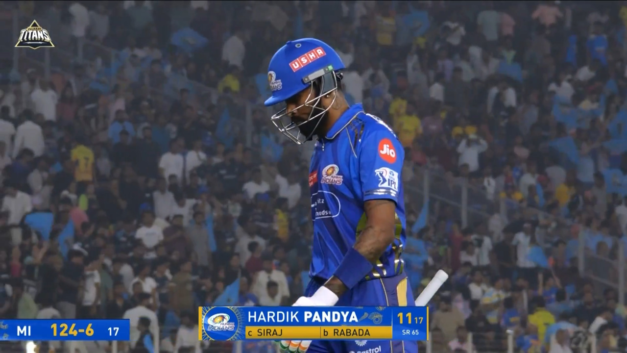 IPL 2025 M09: GT vs MI - Hardik Pandya Wicket