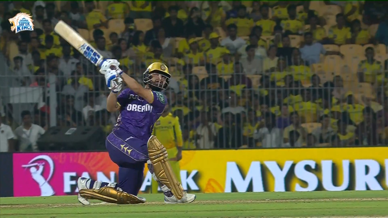 IPL 2025 M25: CSK vs KKR - Amazing Moments