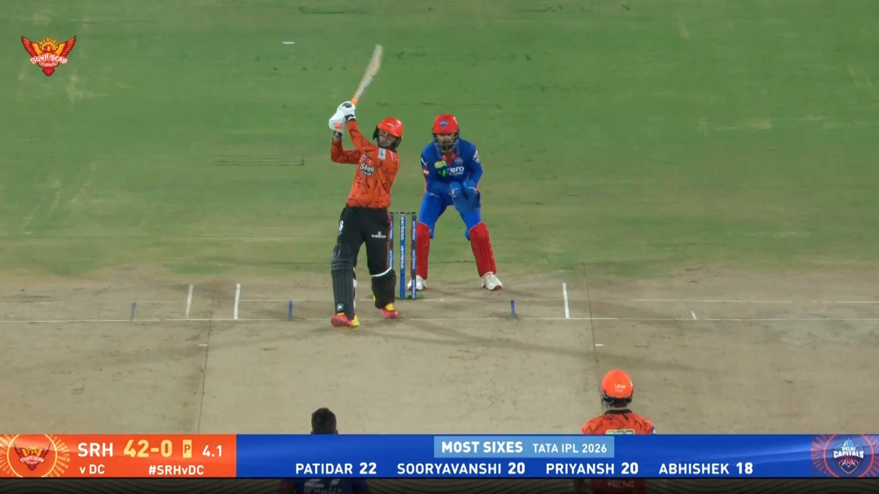 IPL 2026 M31: SRH vs DC - Abhishek Sharma Six