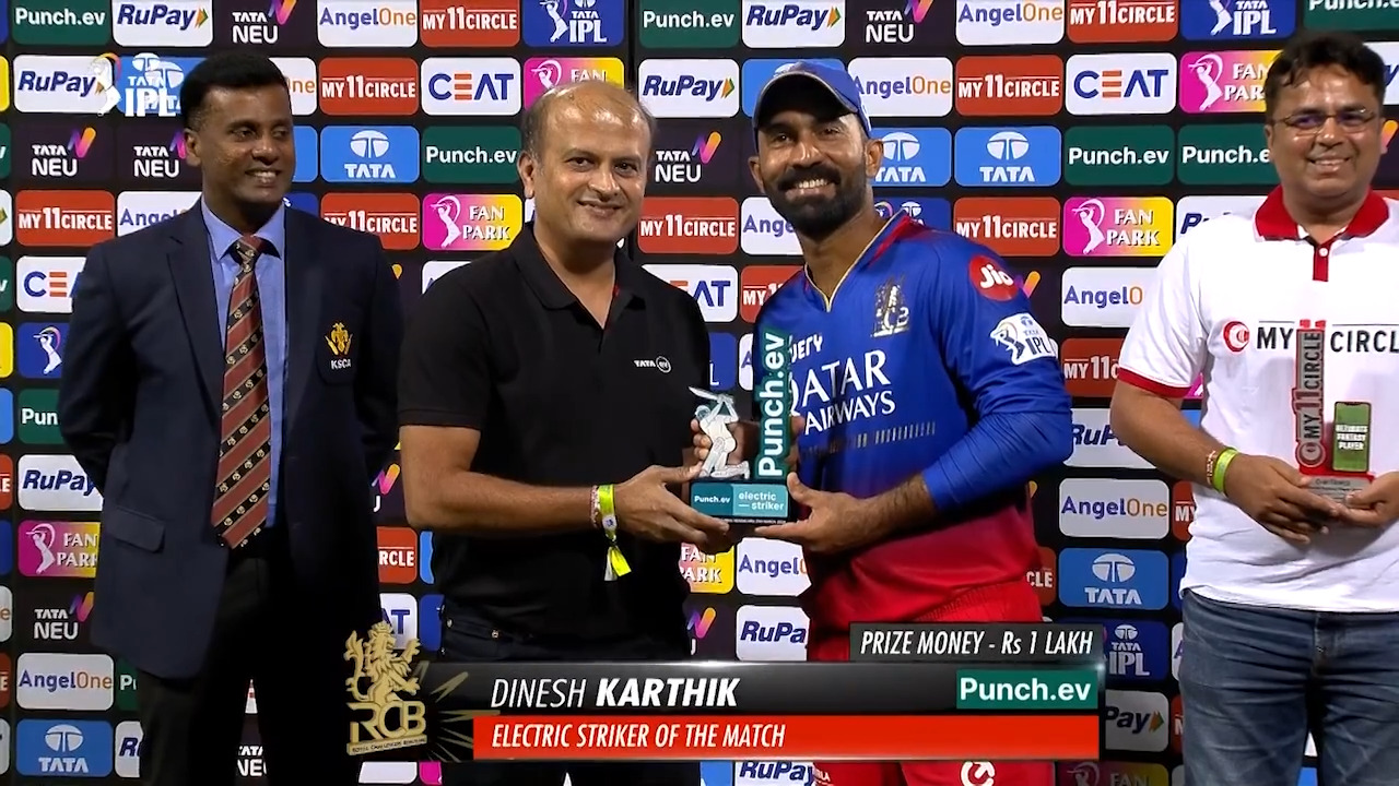 M06: RCB vs PBKS – Punch.ev Electric Striker of the Match – Dinesh Karthik