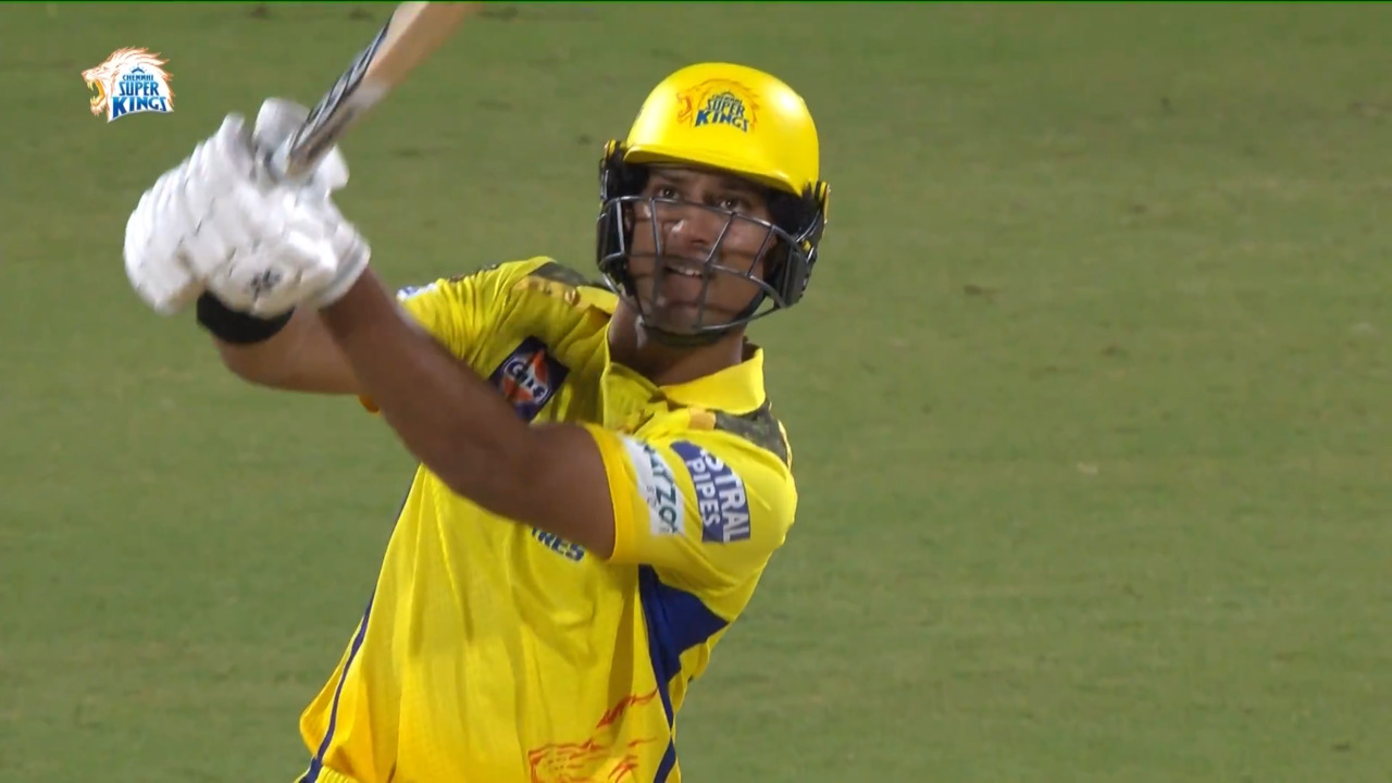 M07: CSK vs GT – Super Sixes background