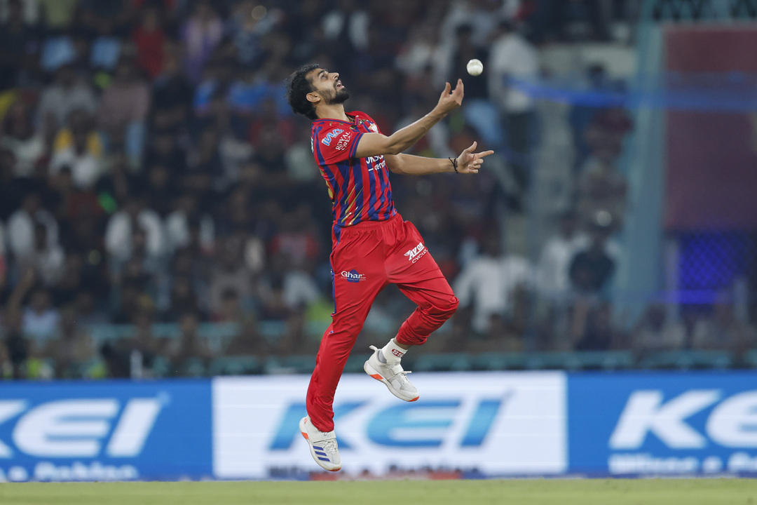Penetrative and Economical! Prince Yadav picks 3/33 vs RCB