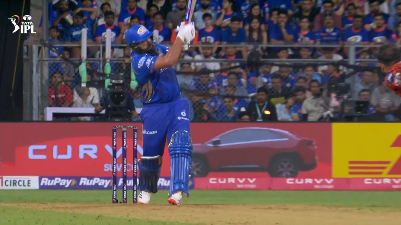 IPL 2025 M33: MI vs SRH - Rohit Sharma Six