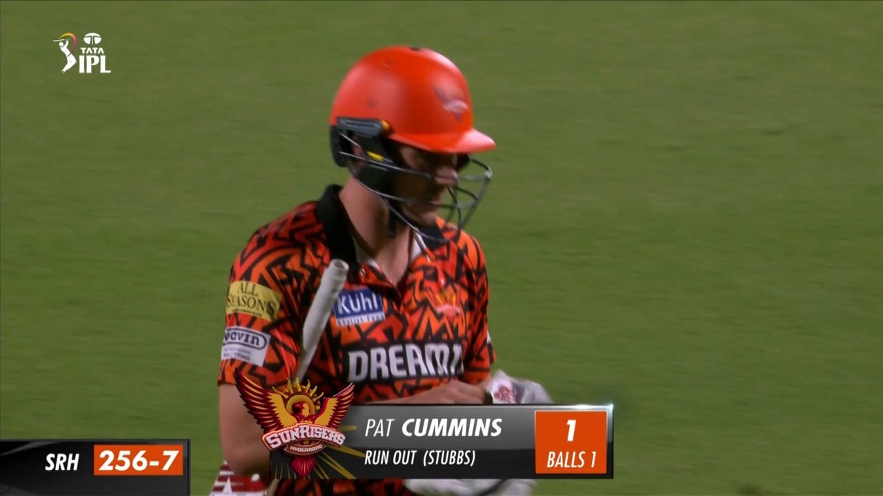M35: DC vs SRH – Pat Cummins Wicket background