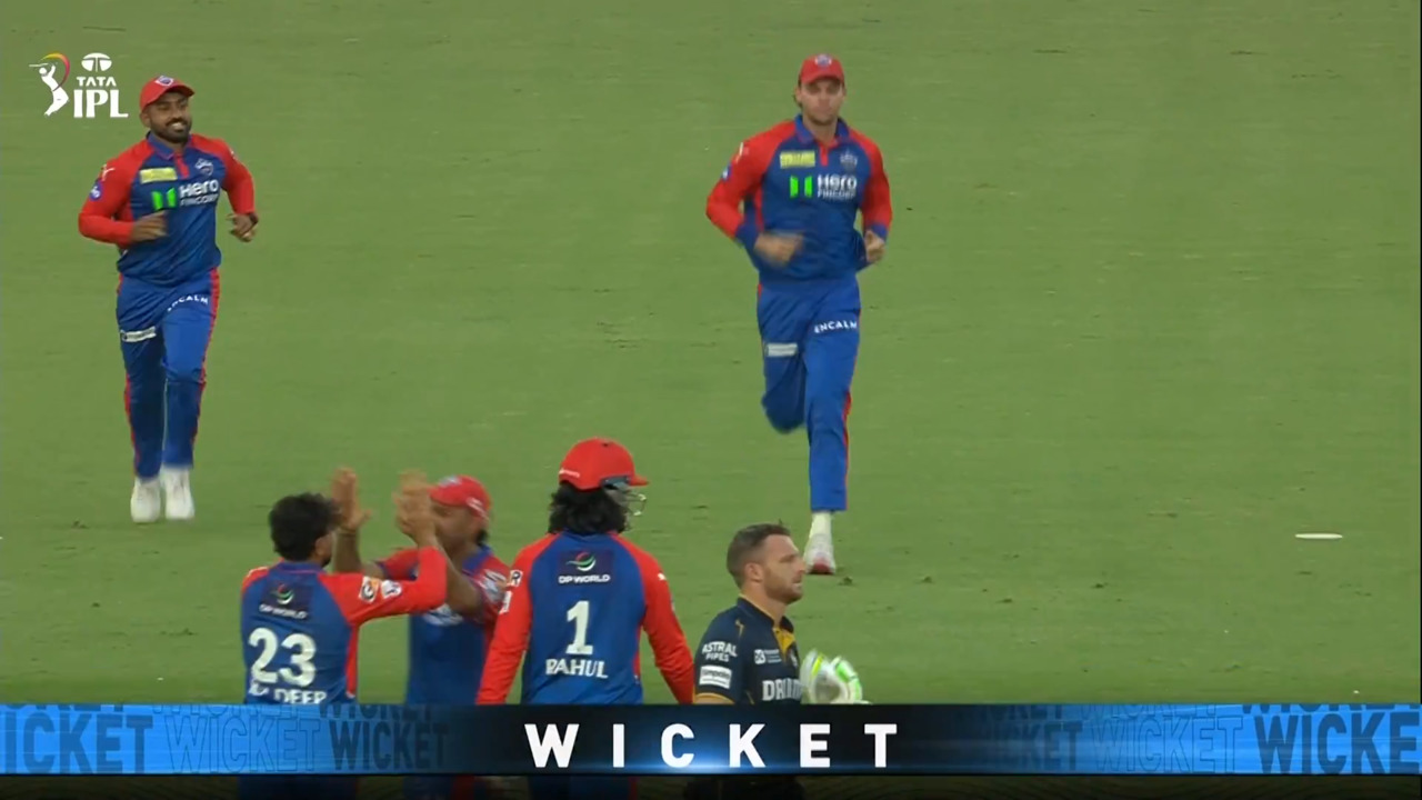 IPL 2025 M35: GT vs DC - Sai Sudharsan Wicket background