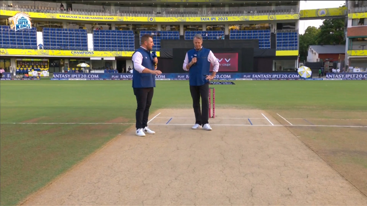 IPL 2025 M49: CSK vs PBKS - Pitch Report background