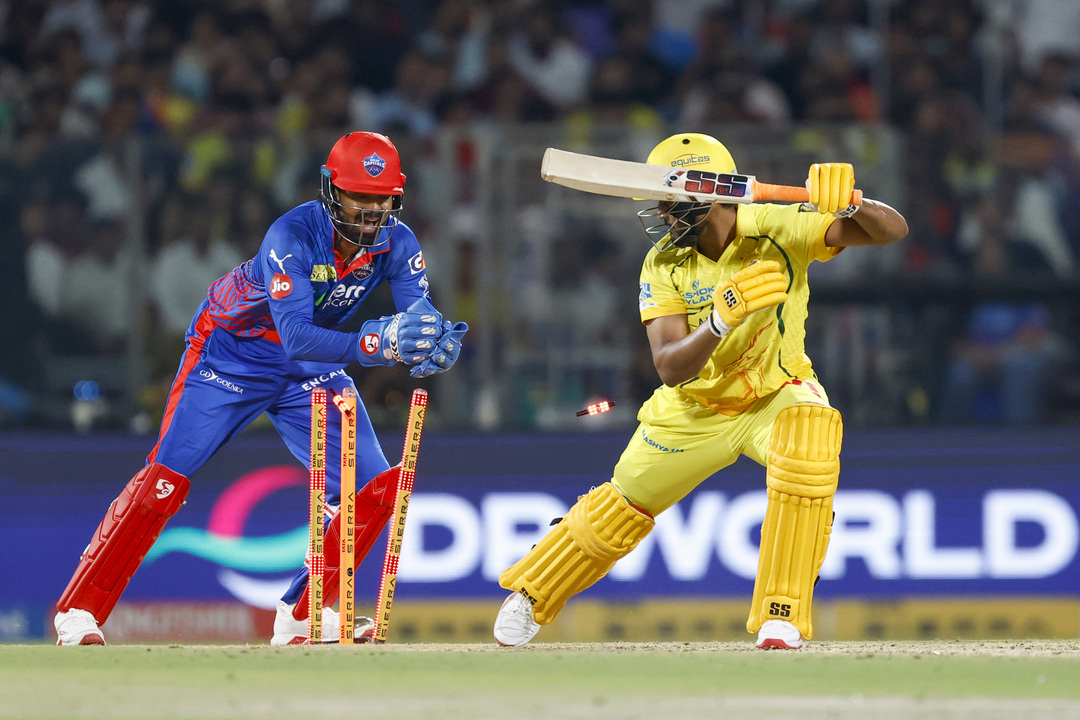 Just 0.24 secs! Rahul's lightning-fast stumping
